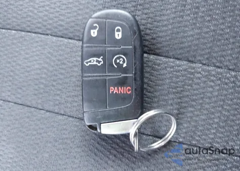 2015 Chrysler 200 S z USA, uszkodzony, nr VIN 1C3CCCDG3FN615834